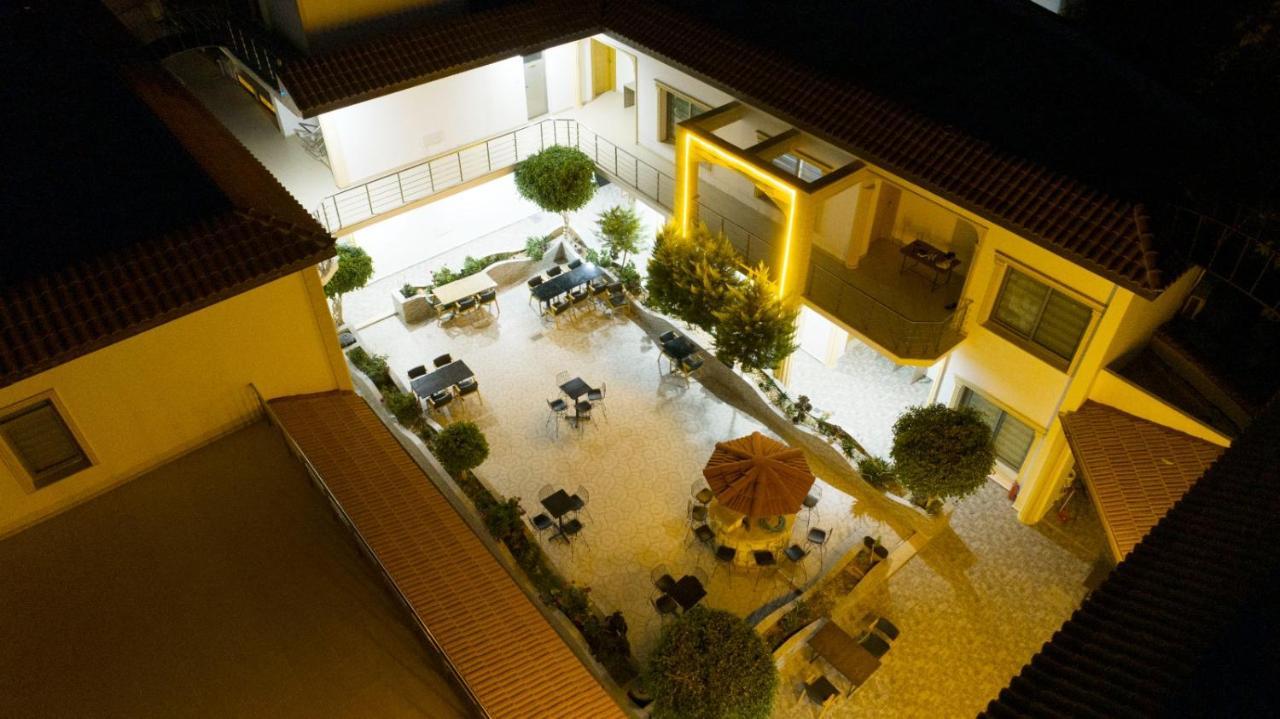 Nagas Hotel & Restaurant At Historical Part Of Nicosia Exterior photo